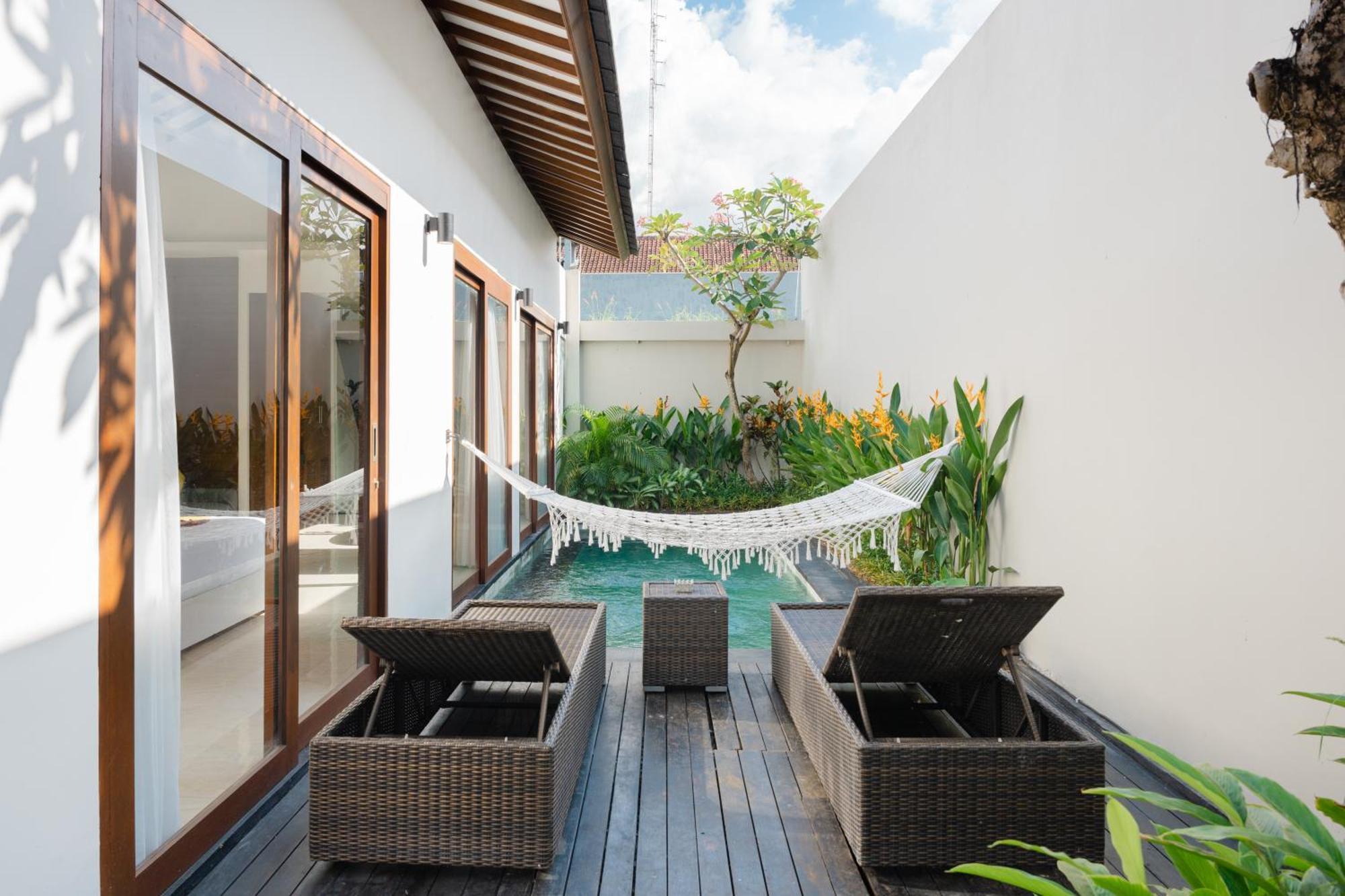 Anari Villas Kuta Legian Exteriör bild