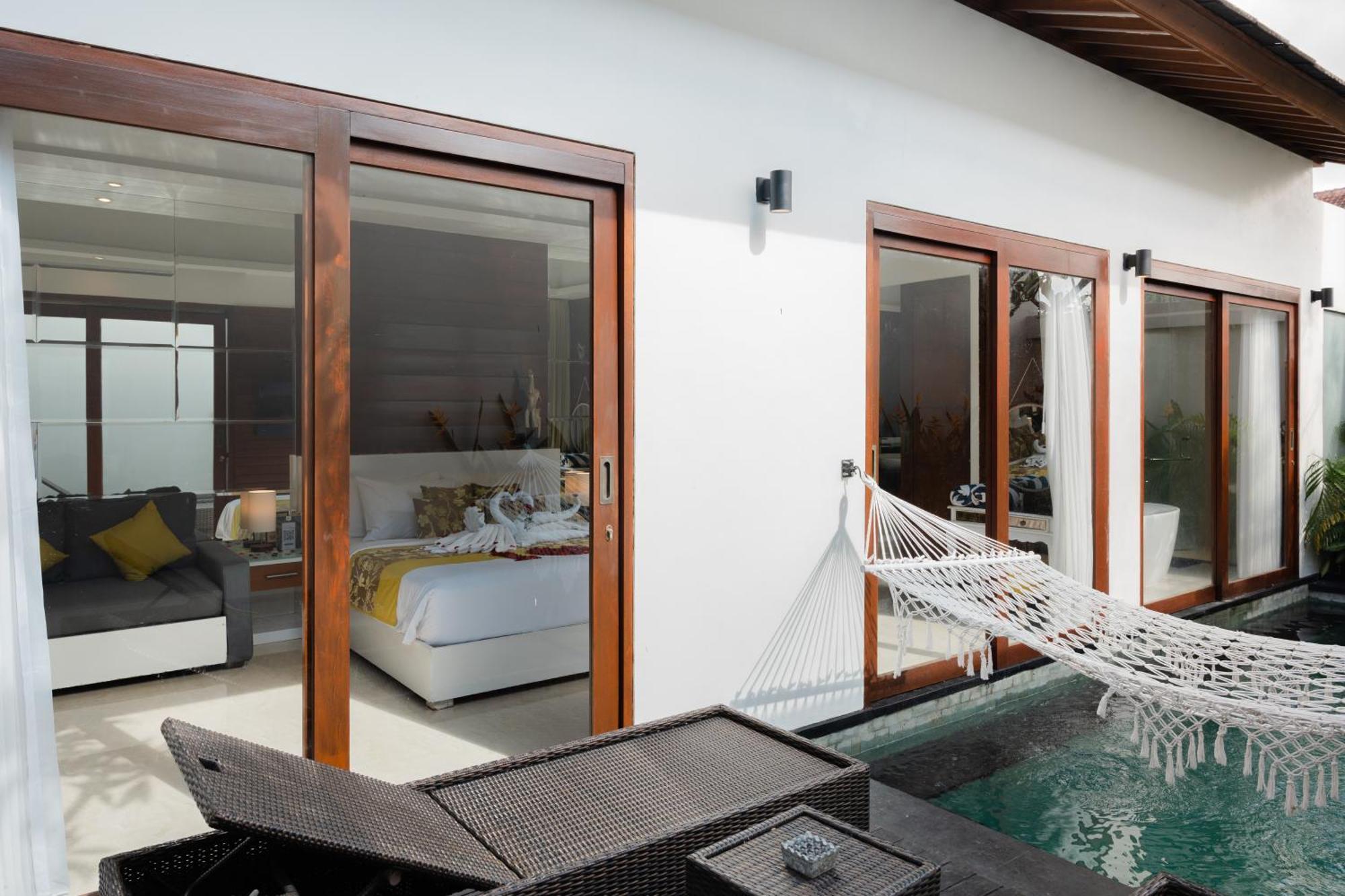 Anari Villas Kuta Legian Exteriör bild
