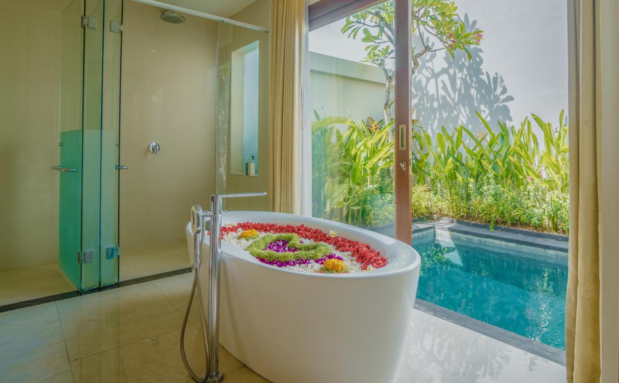 Anari Villas Kuta Legian Exteriör bild