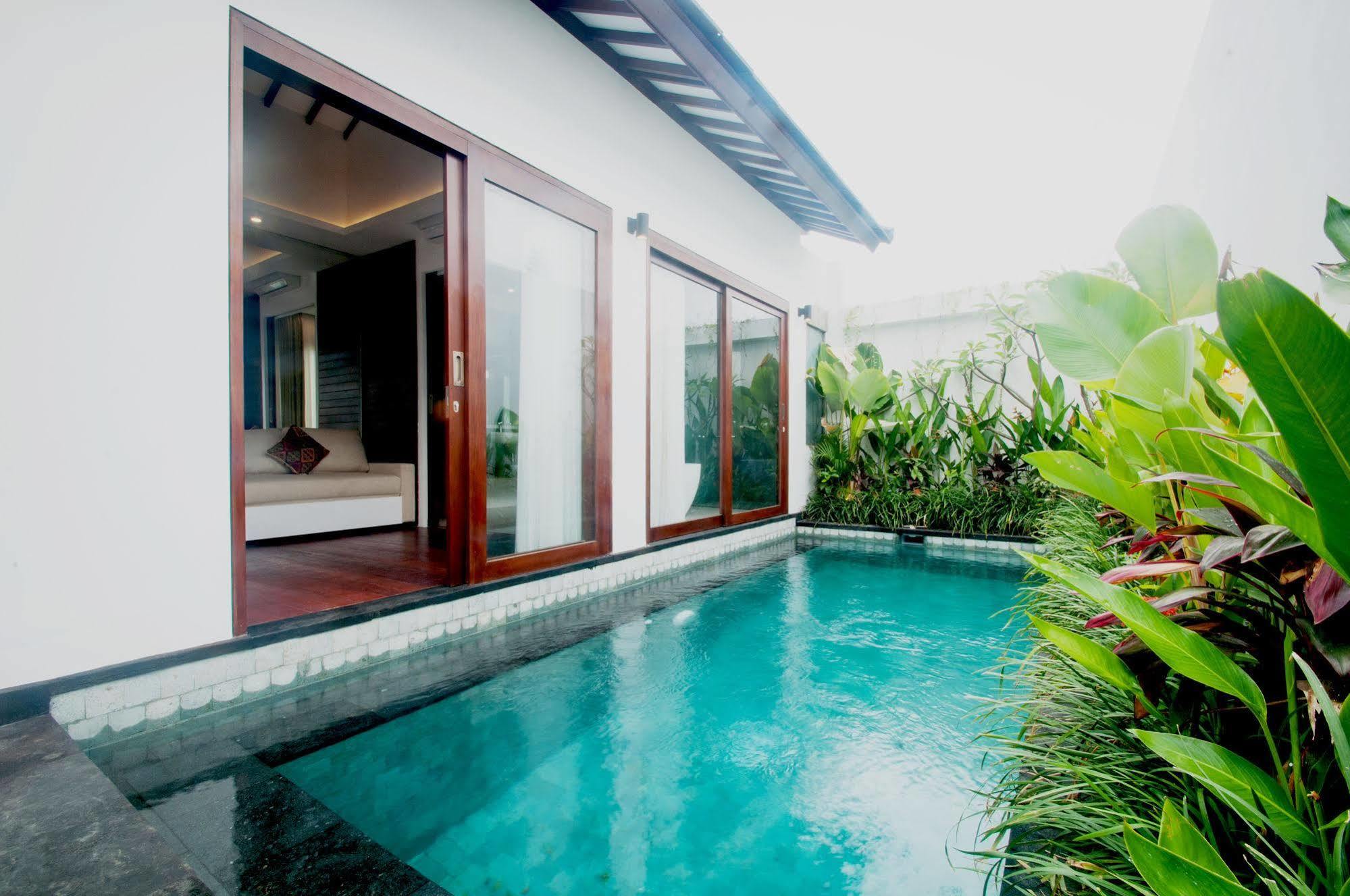 Anari Villas Kuta Legian Exteriör bild